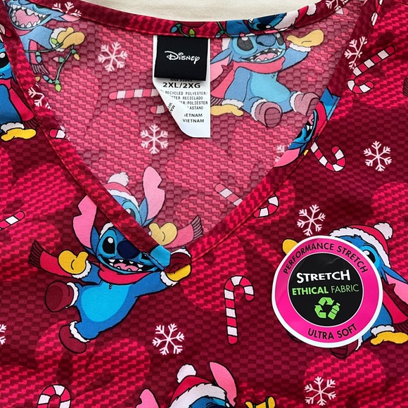 christmas themed lilo and stitch scrub top - Picture 2 of 3